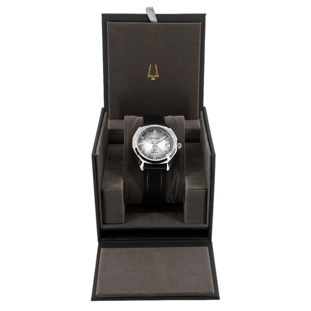Bulova 96B414 Jet Star Quartz Men's Watch - Image 8