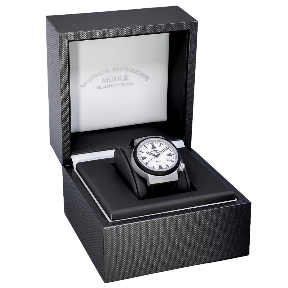 Muhle Glashutte M1-41-08-KB The S.A.R. Rescue-Timer 100ATM - Image 8