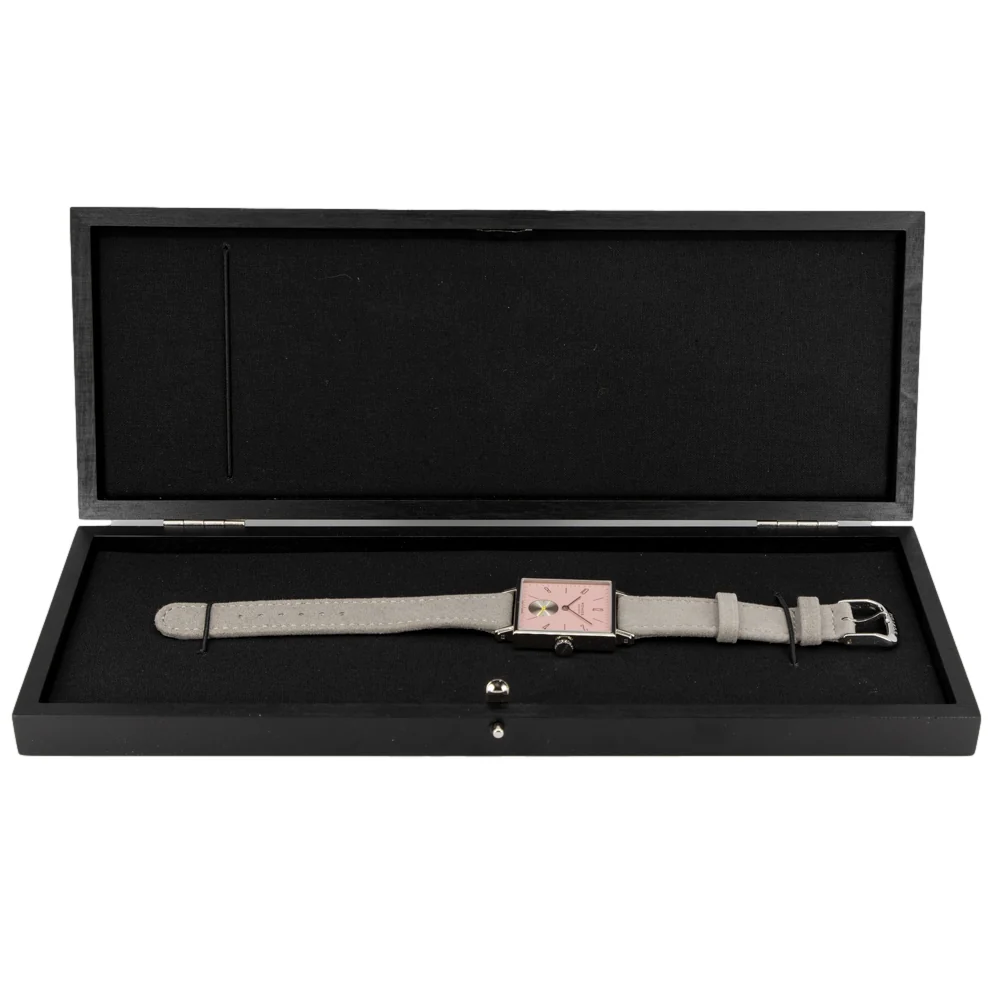 NOMOS Men's 476 TETRA – DIE WILDENTSCHLOSSENE Manual Winding - Image 8