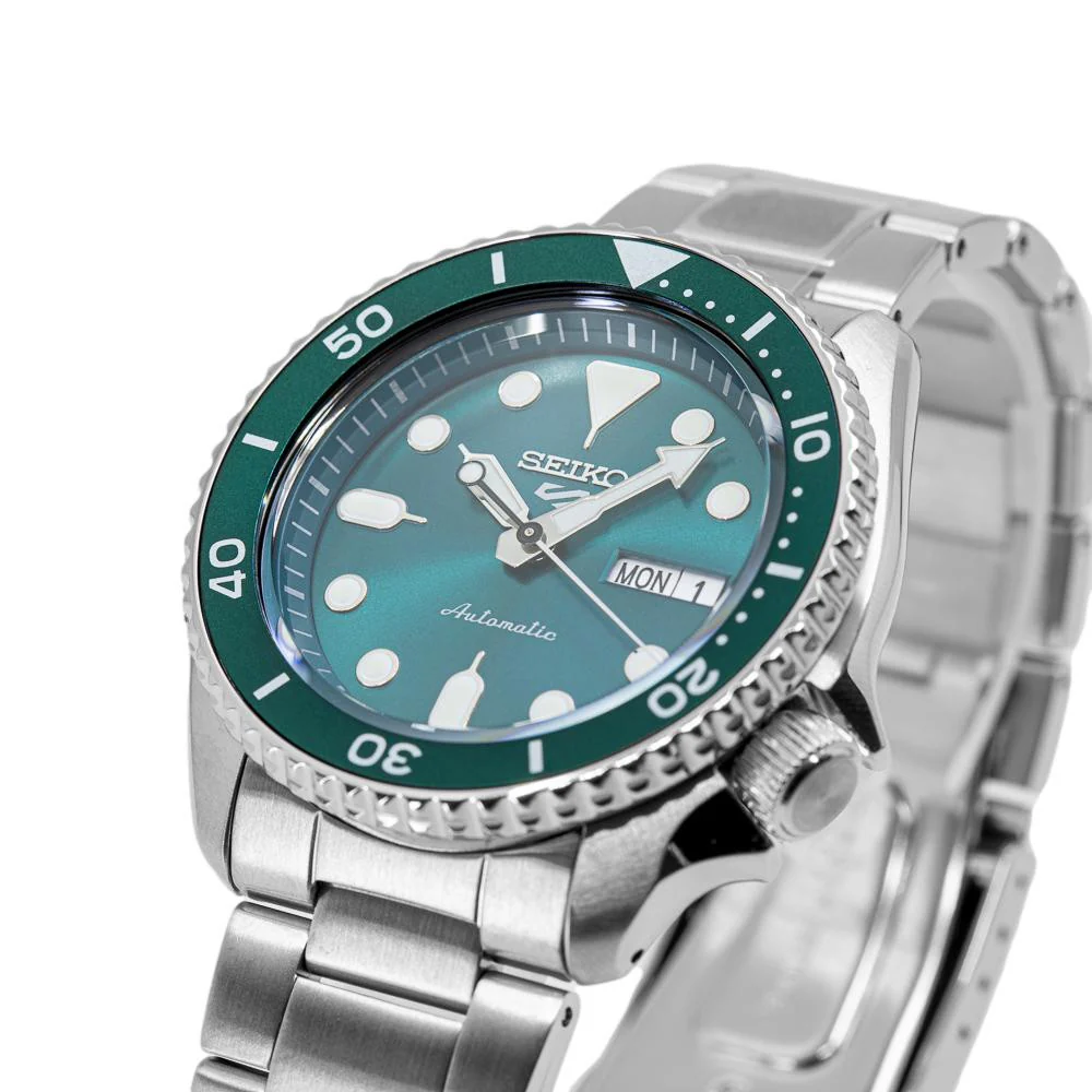 Seiko Men's SRPD61K1 Sports Green Dial Watch - Image 8