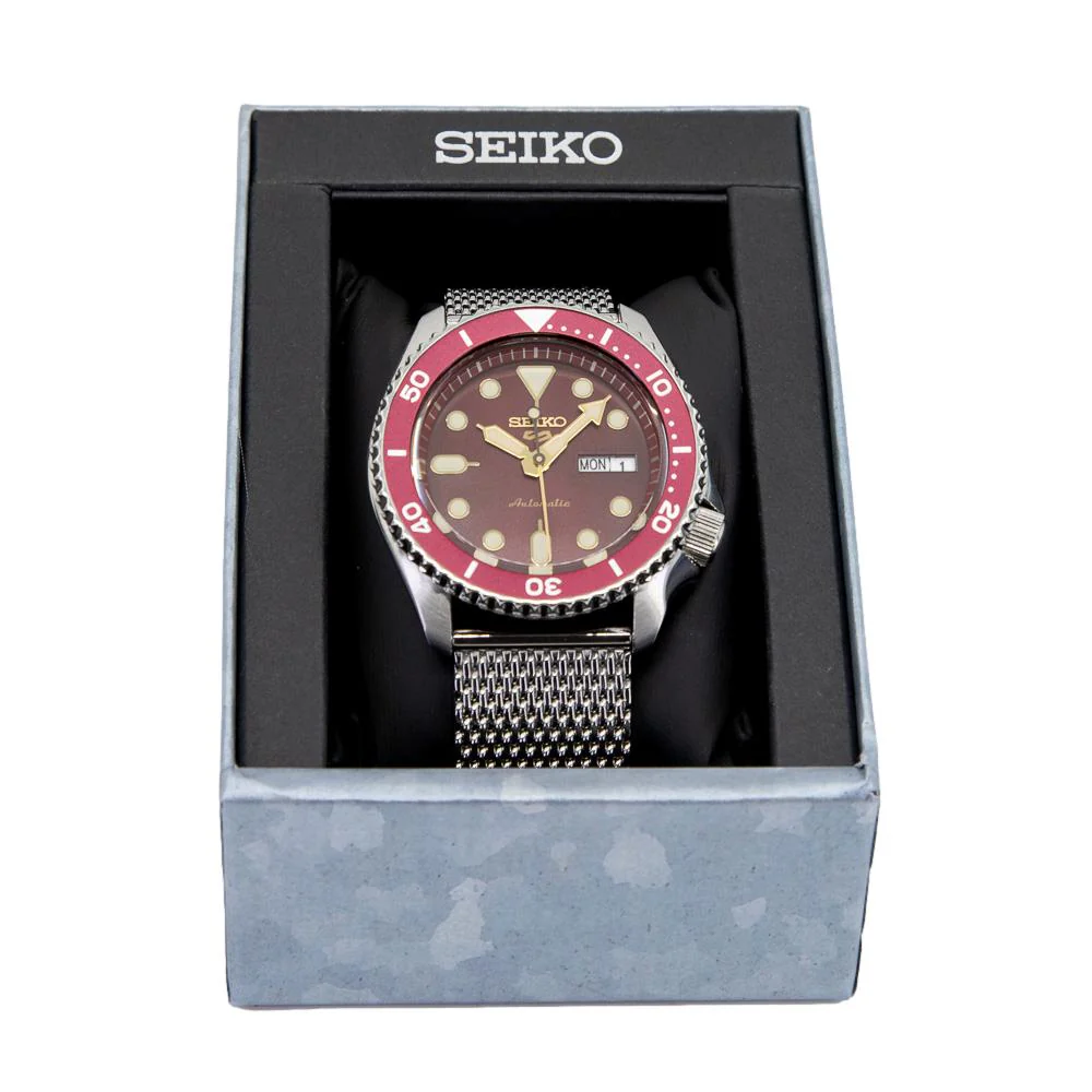 Seiko Men's SRPD69K1 Sports Red Dial Watch - Image 7