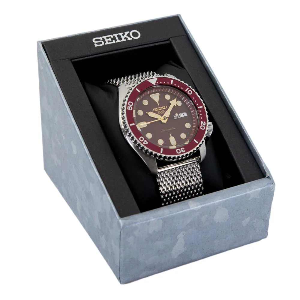 Seiko Men's SRPD69K1 Sports Red Dial Watch - Image 8